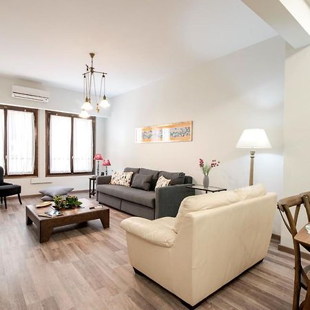 ¨Socrates¨ Traditional Apartment In The Center Of Афіни Екстер'єр фото